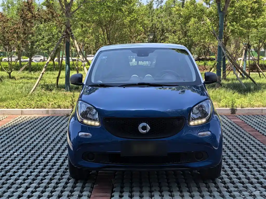 smart Forfour 2018 — фото 3