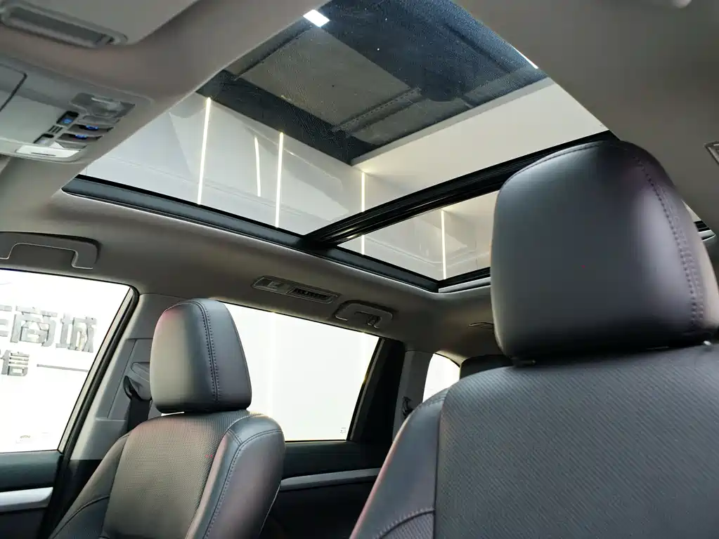 Toyota Highlander 2017 — фото 10