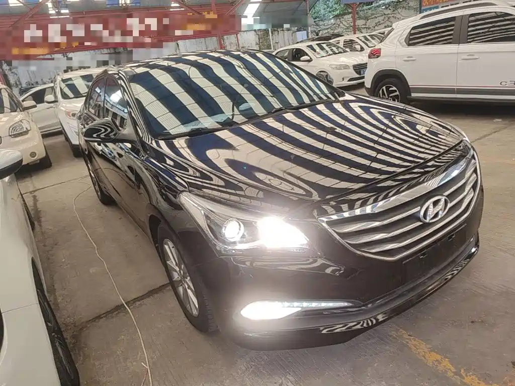 Hyundai Mistra 2015