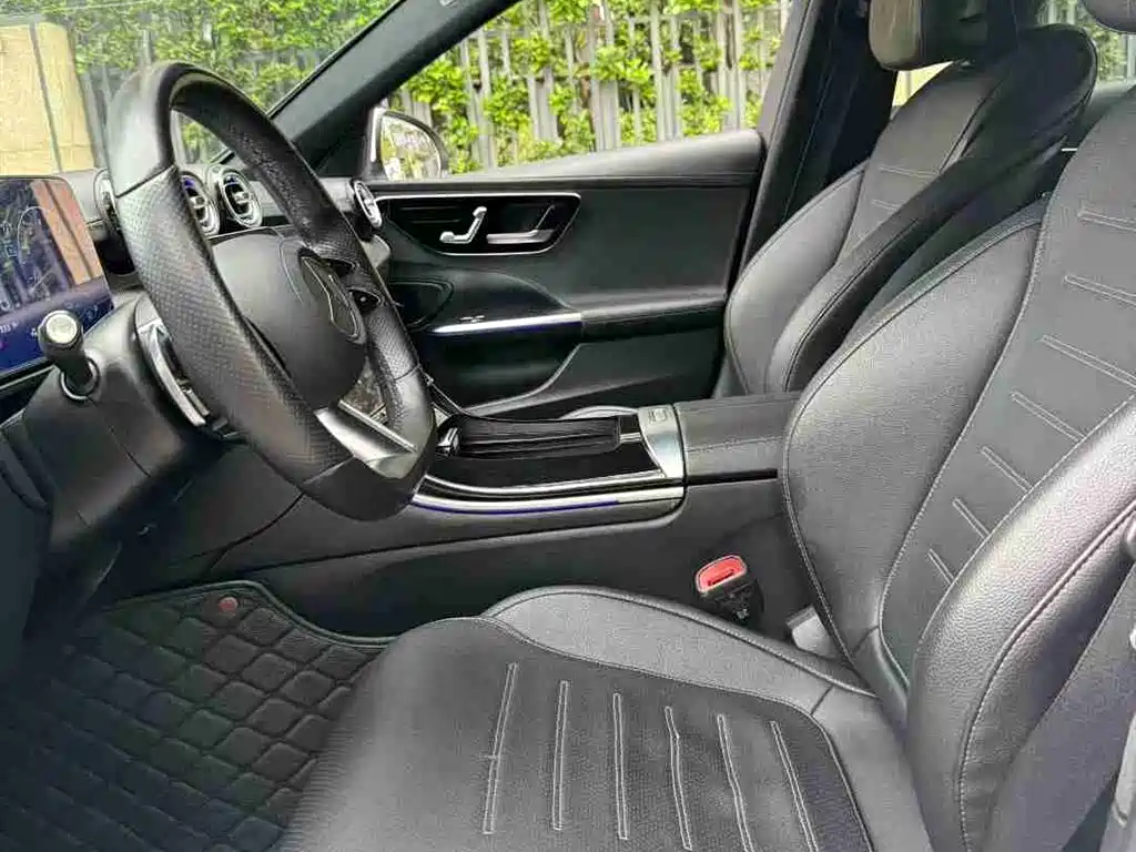Mercedes-Benz C-Class 2022 — фото 9