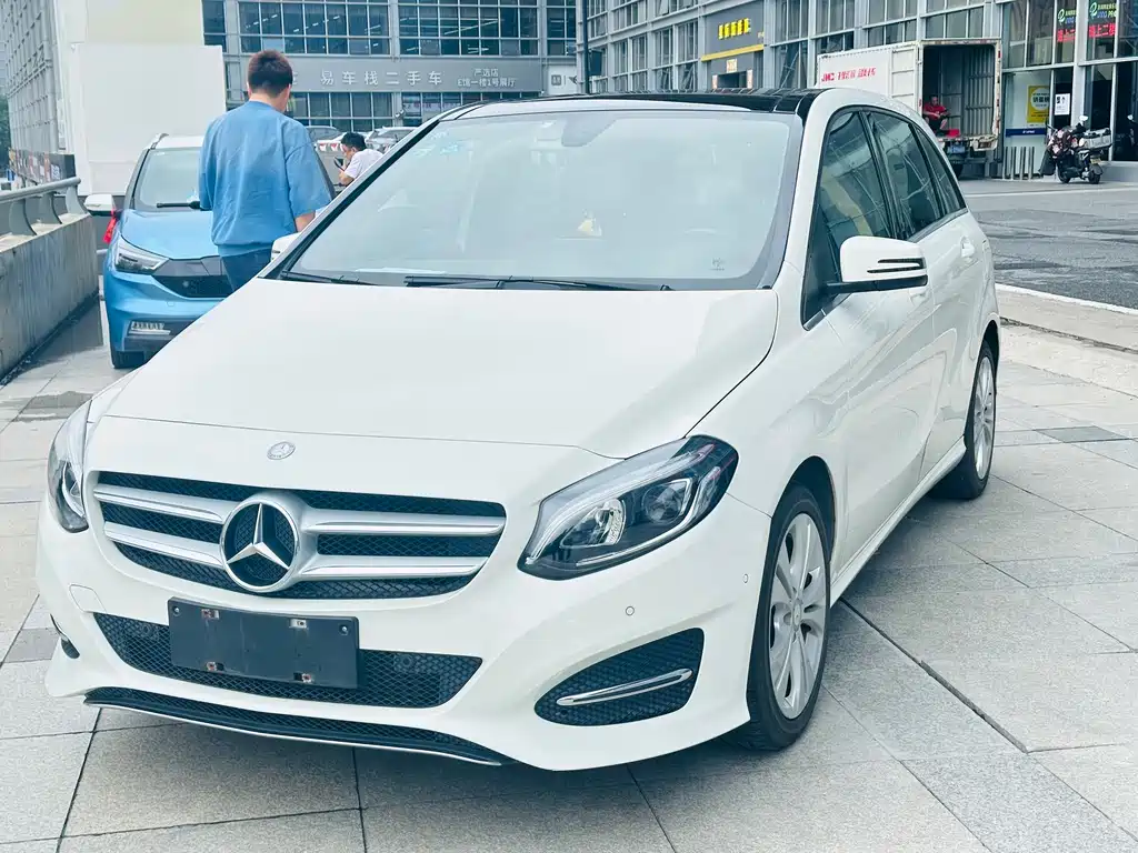 Mercedes-Benz B-Class 2016