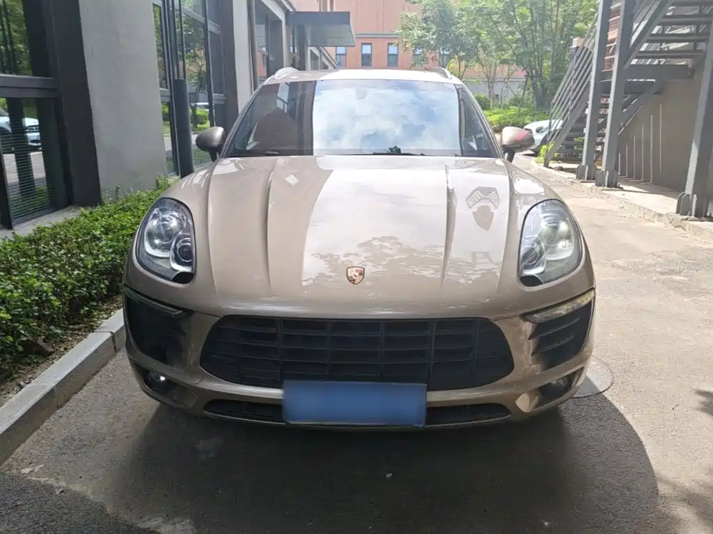 Porsche Macan 2015