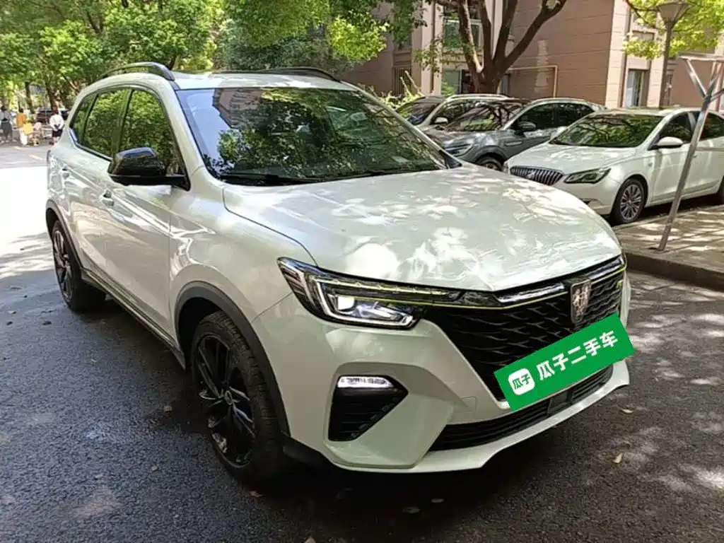 Roewe RX5 New Energy 2021 — фото 4