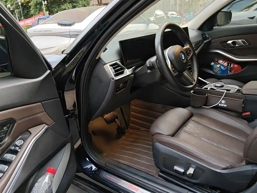 BMW i3 2023 — фото 14
