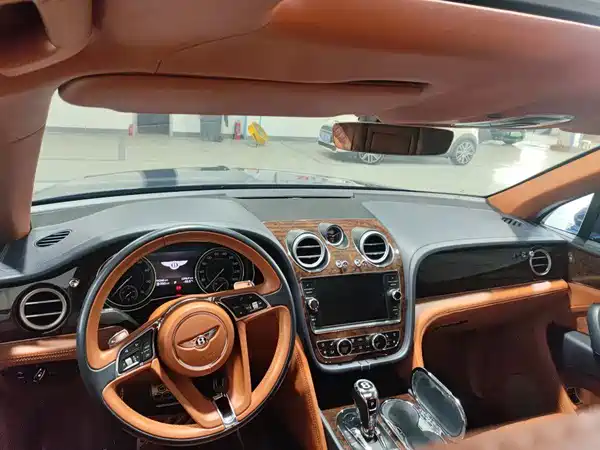 Bentley Bentayga 2017