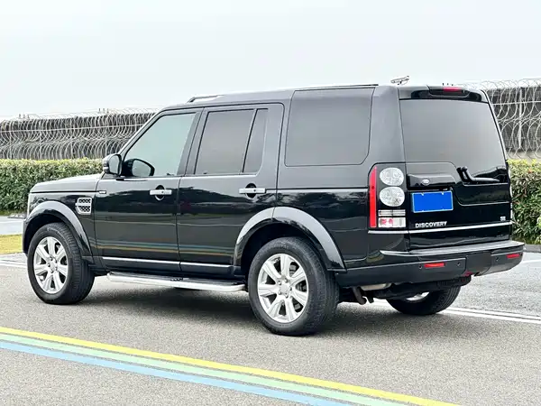 Land Rover Discovery 2019