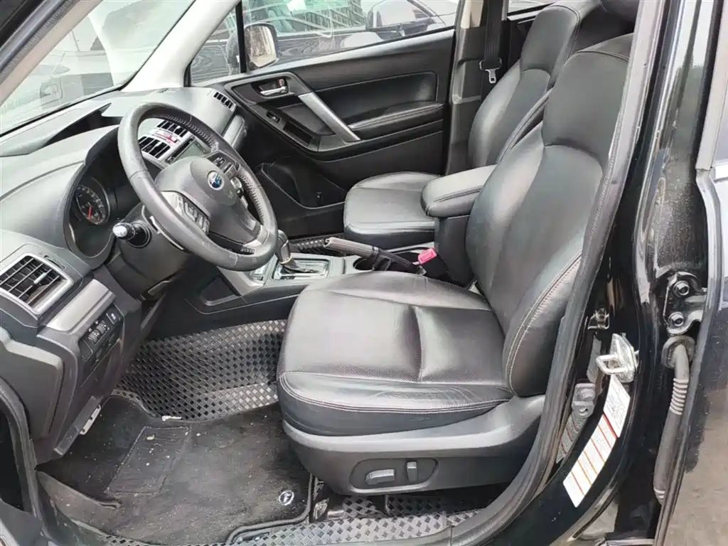 Subaru Forester 2016 — фото 15