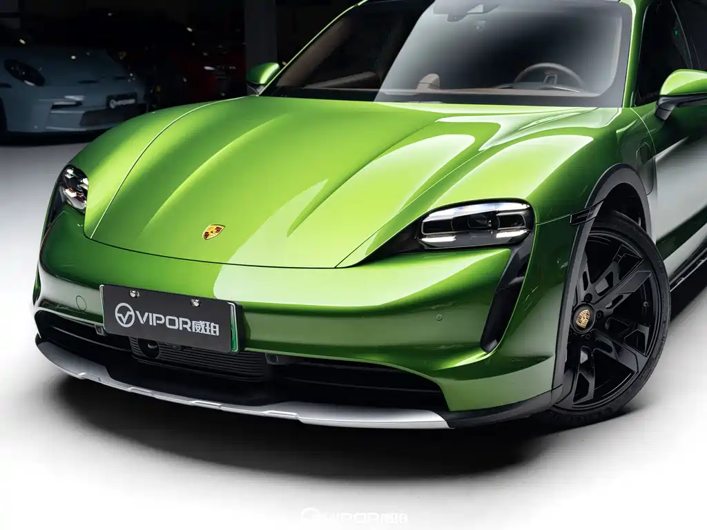 Porsche Taycan 2023 — фото 16