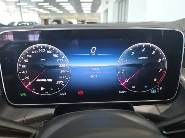 Mercedes-Benz GLC AMG 2025