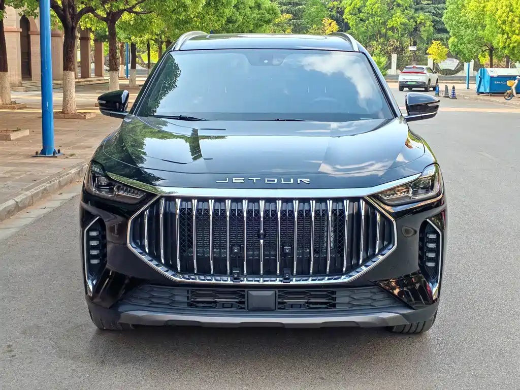 Jetour X70 PLUS 2025 — фото 2