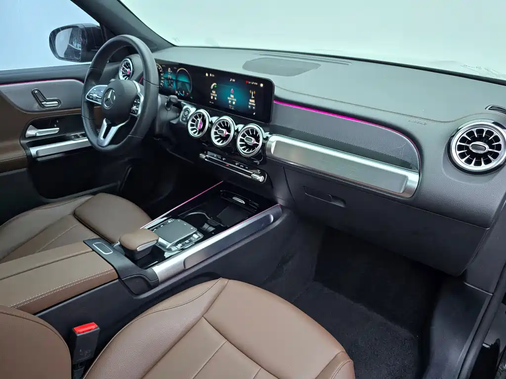 Mercedes-Benz GLB 2023 — фото 14