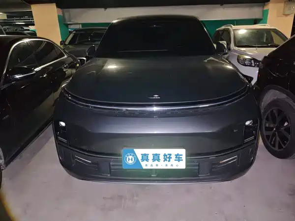 Li Auto L8 2023