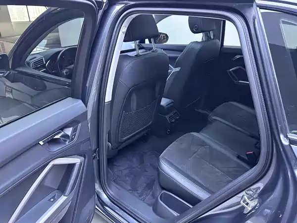 Audi Q3 2021