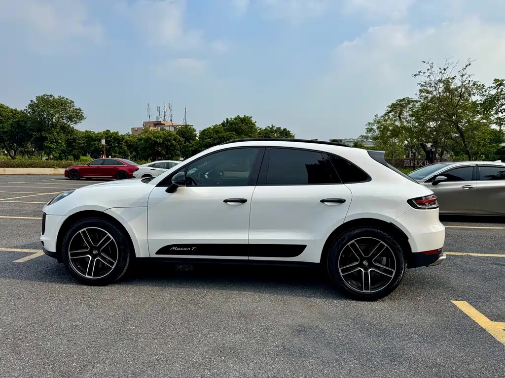 Porsche Macan 2018 — фото 8