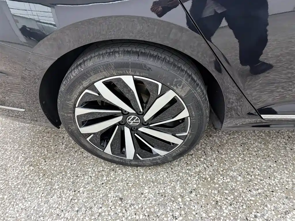 Volkswagen Passat 2021 — фото 14