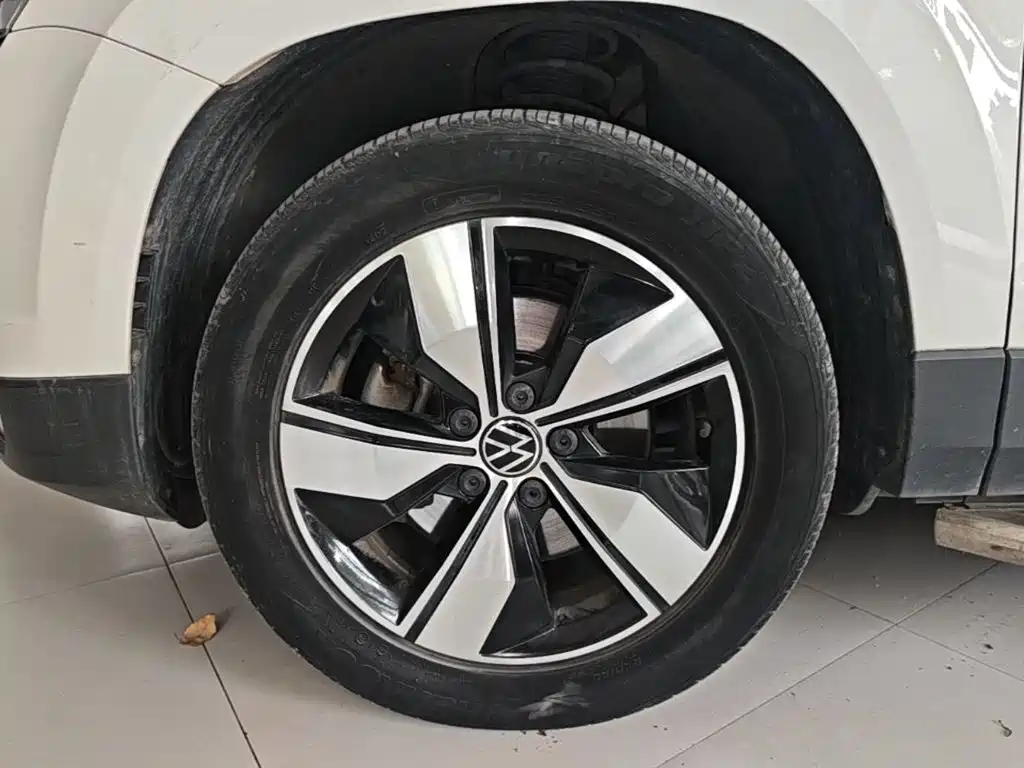 Volkswagen Tharu 2022 — фото 23