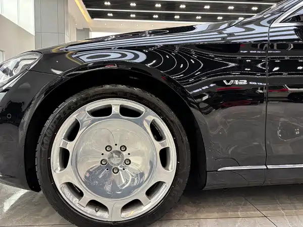 Mercedes-Benz Maybach S-Class 2015