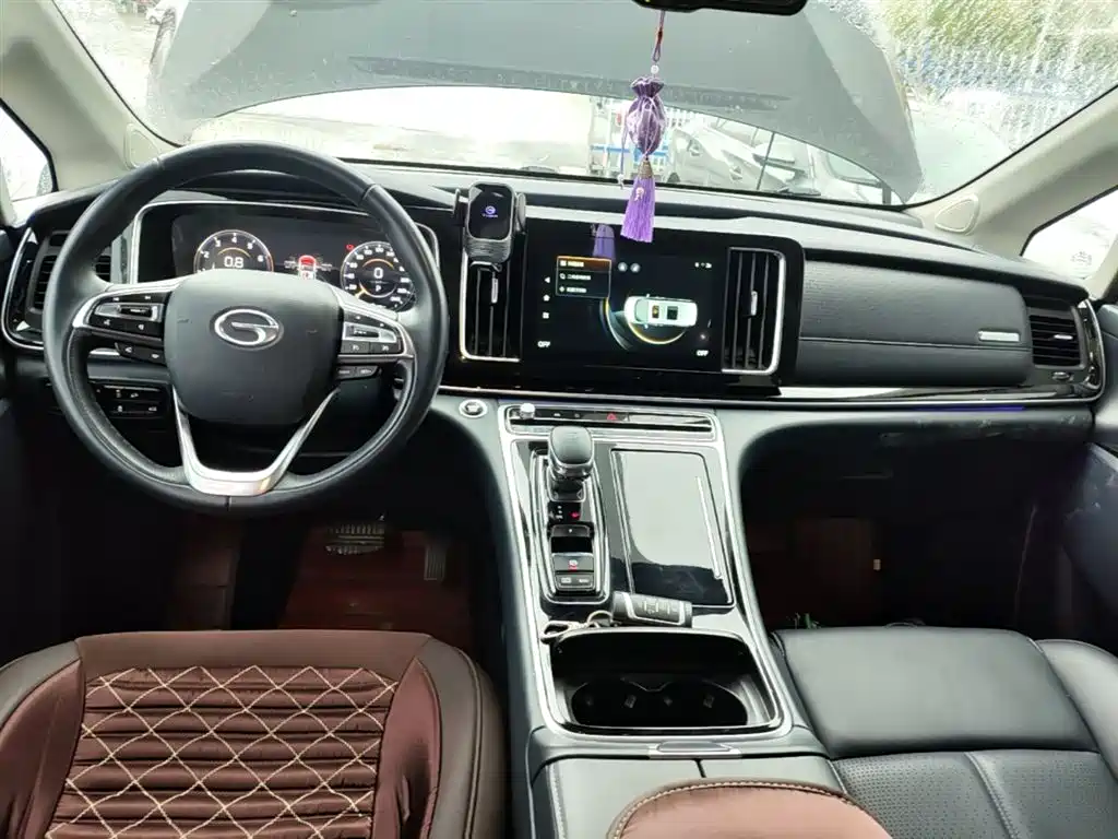 GAC Motor Trumpchi M8 2021 — фото 10