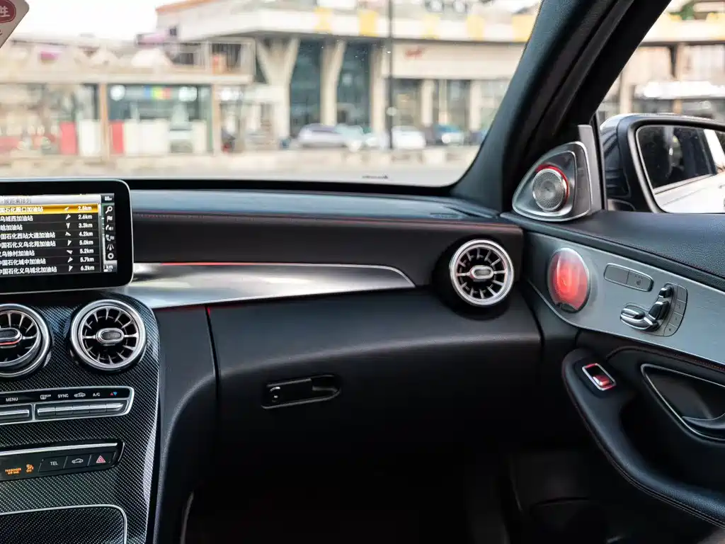 Mercedes-Benz C-Class AMG 2020 — фото 7