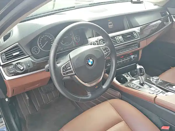BMW 5 Series 2016