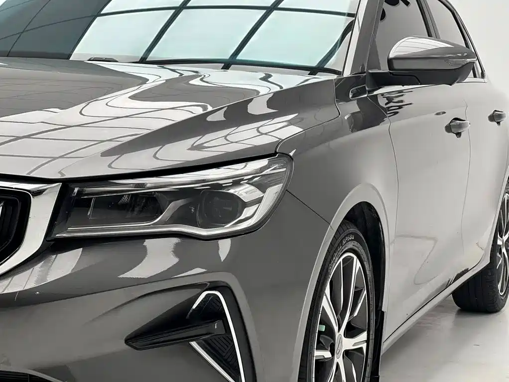 Geely Emgrand 2022 — фото 10