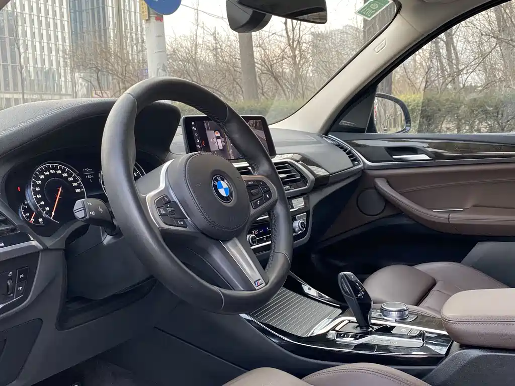 BMW X3 2019 — фото 13