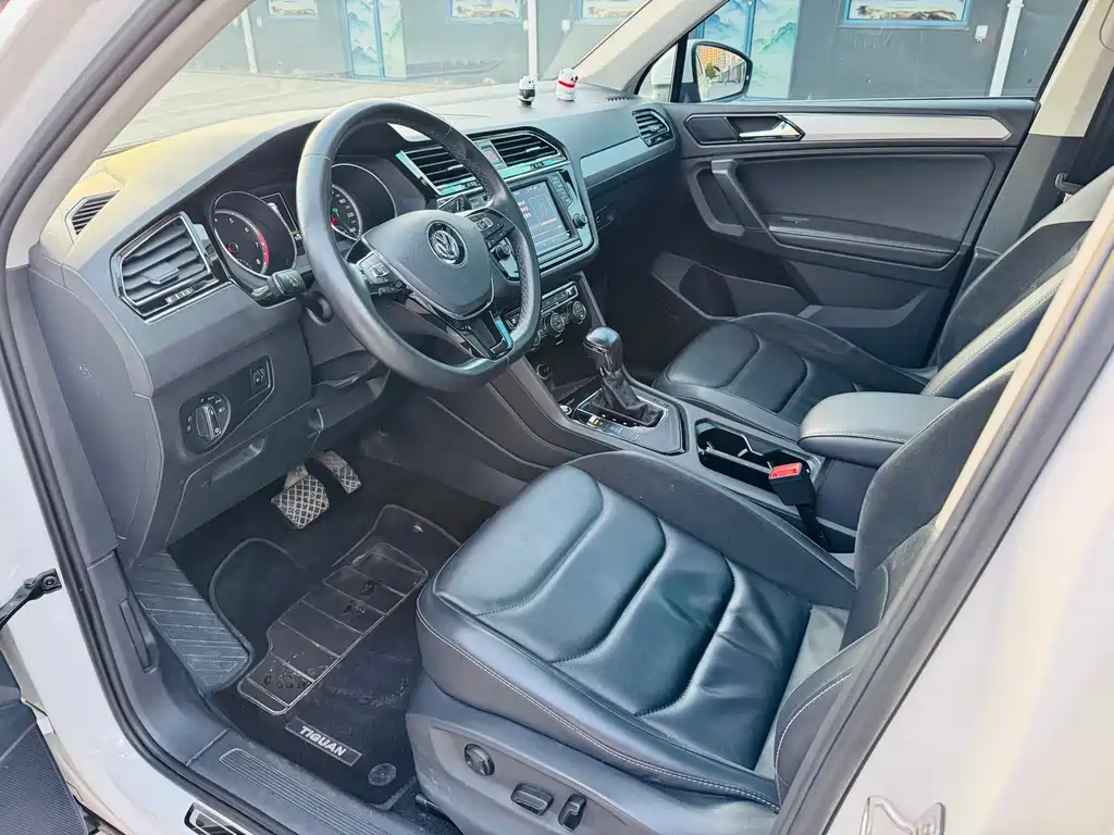 Volkswagen Tiguan L 2018 — фото 4
