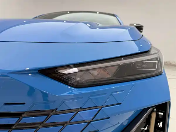 Changan UNI-V 2022