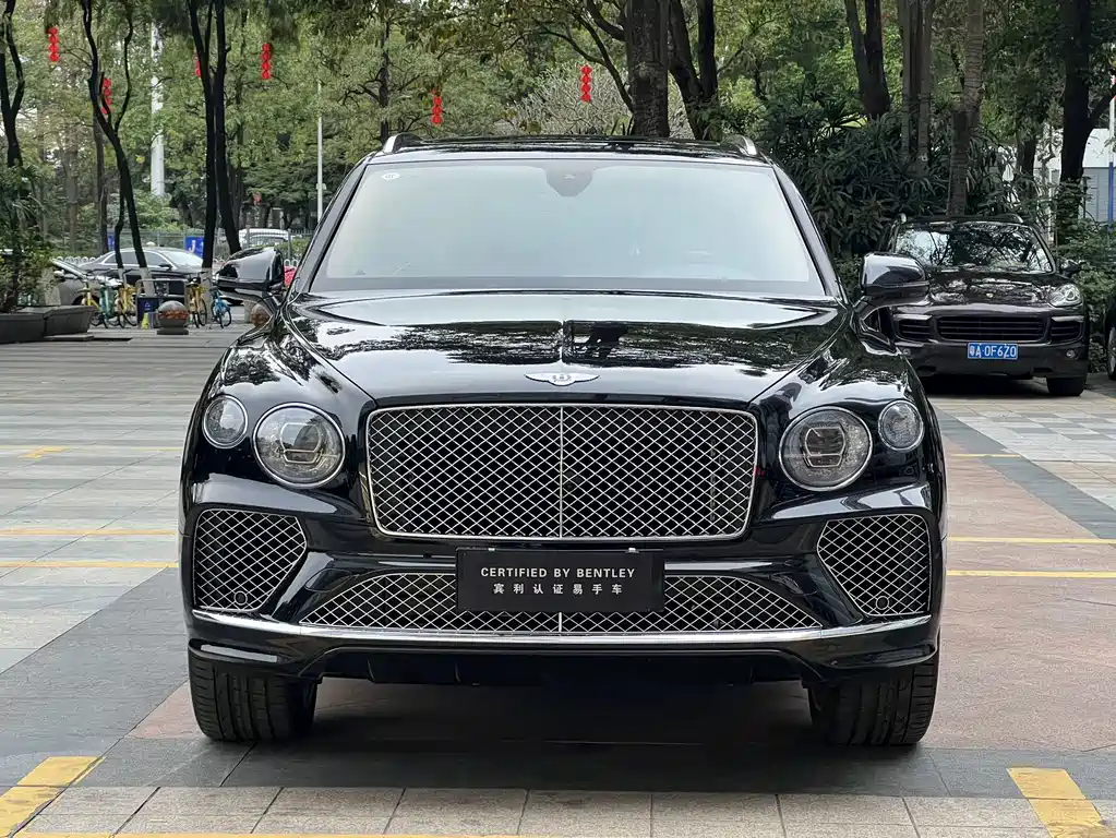 Bentley Bentayga 2021