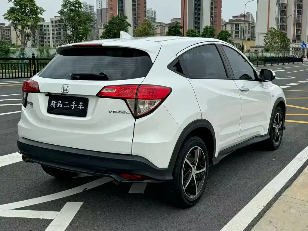 Honda Vezel 2022 — фото 9