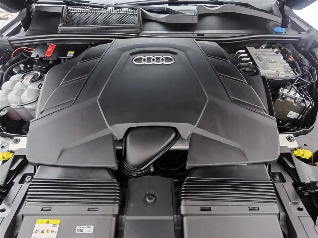 Audi Q7 2021