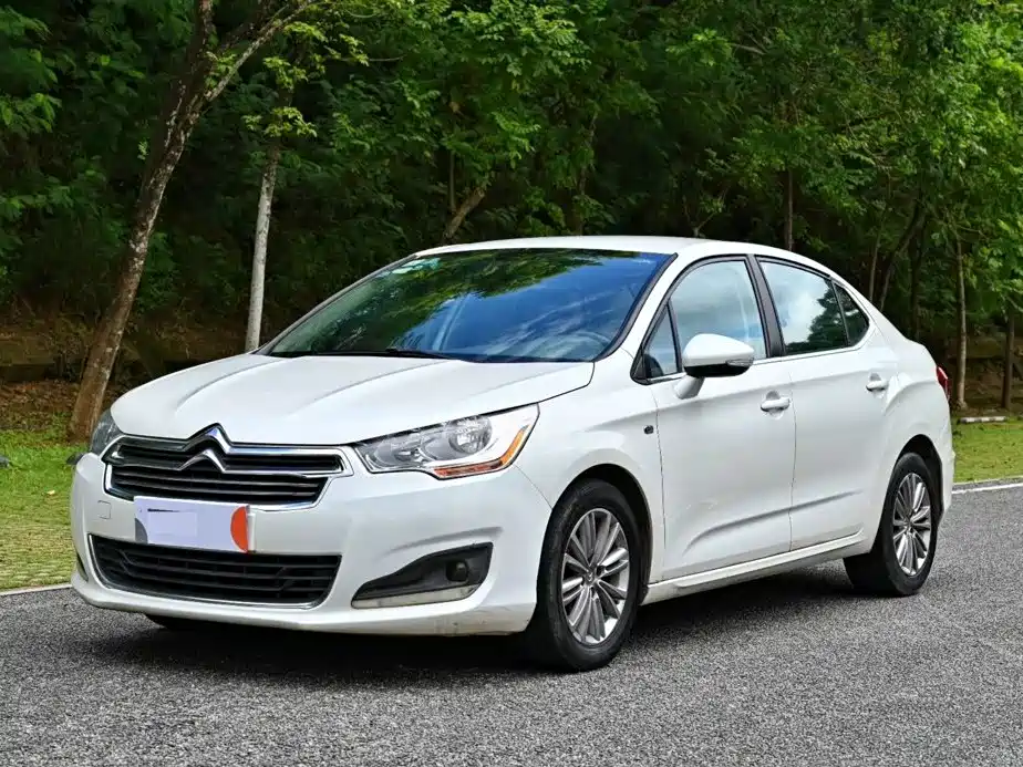 Citroën C4L 2014