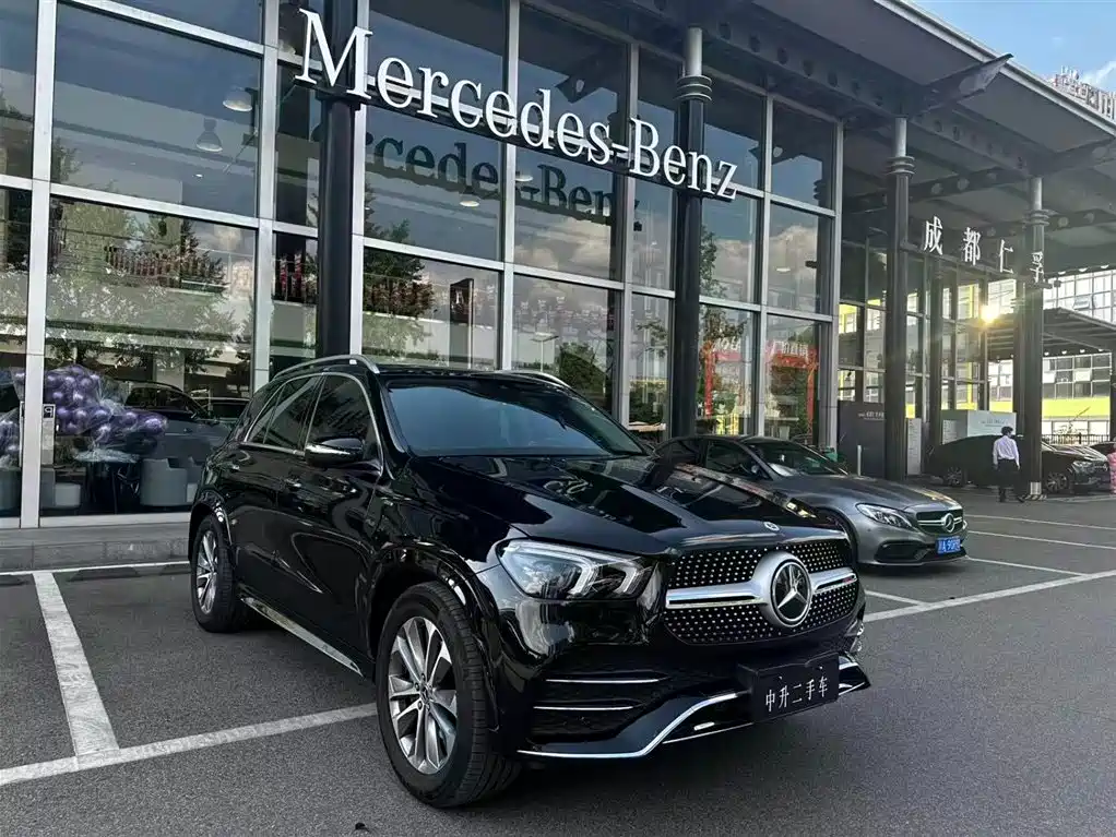 Mercedes-Benz GLE 2023 — фото 3