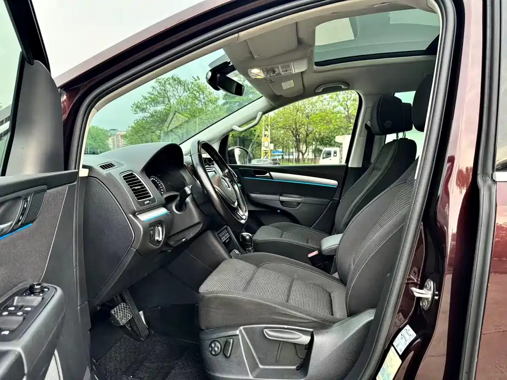 Volkswagen Sharan 2019 — фото 4