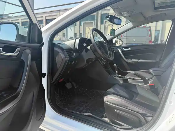 Chery Arrizo 5 2016