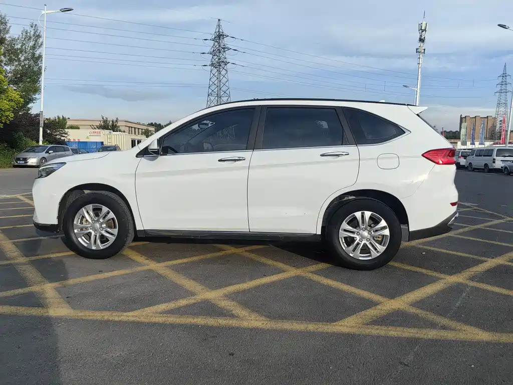Haval M6 2021 — фото 10