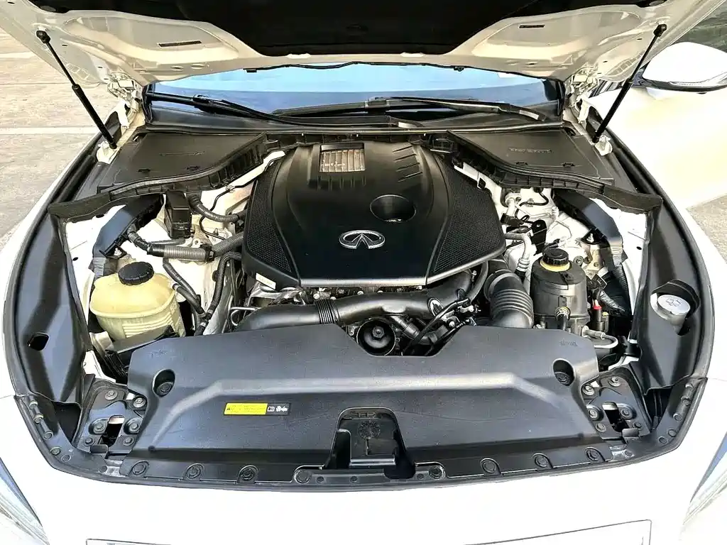 Infiniti Q50L 2017 — фото 16