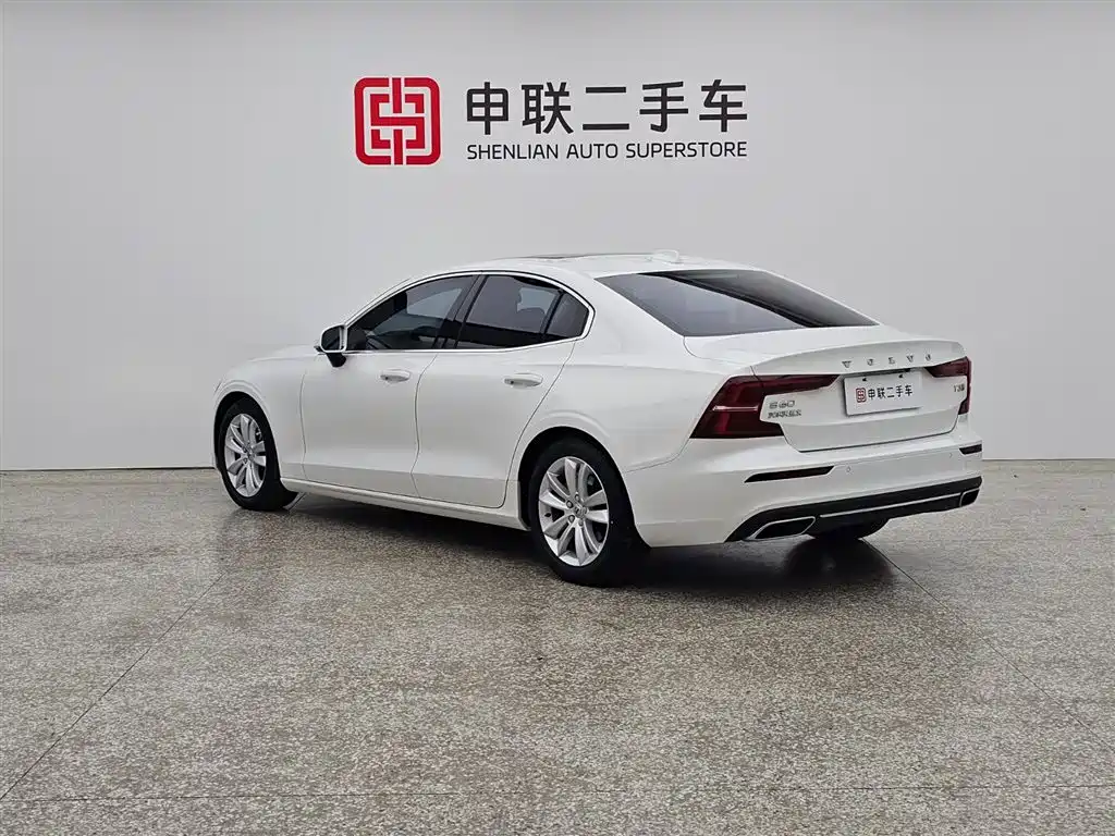 Volvo S60 2020 — фото 3