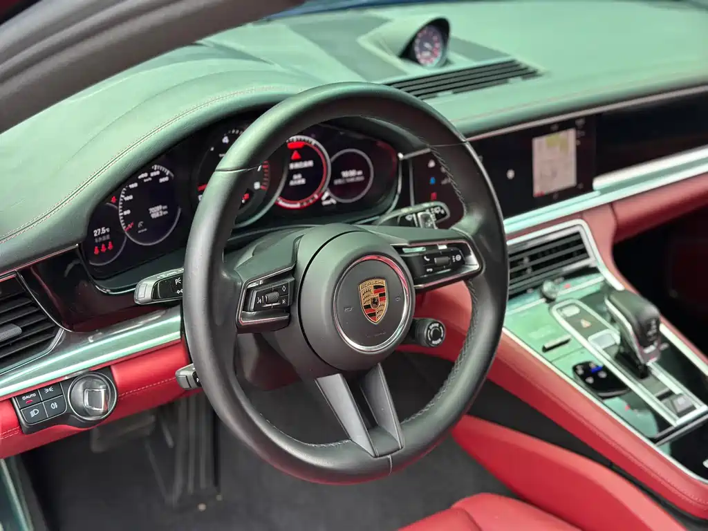 Porsche Panamera 2023 — фото 11