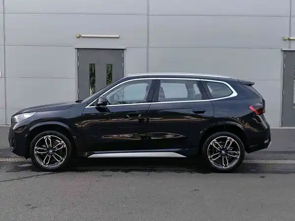 BMW X1 2025