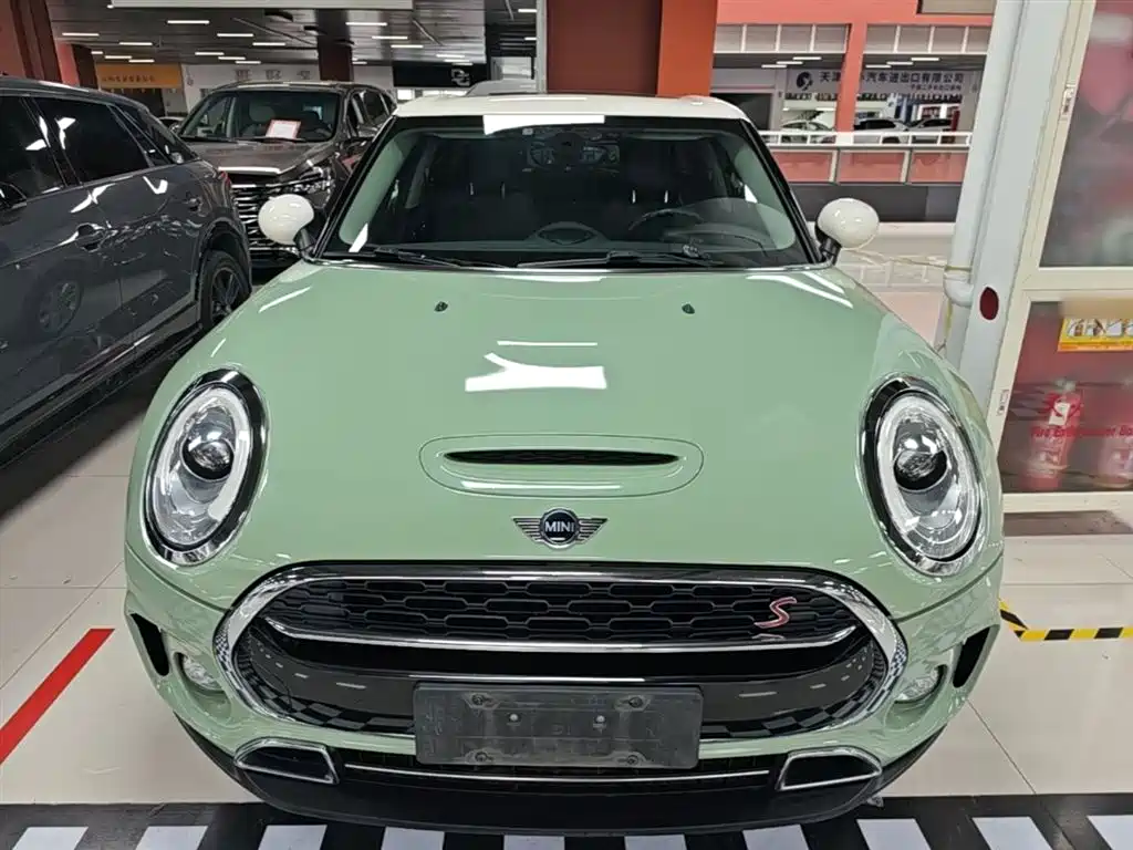 MINI Clubman 2017 — фото 3