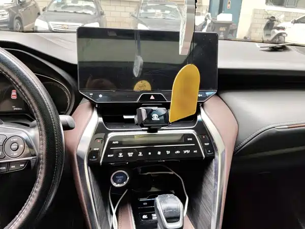 Toyota Harrier 2023