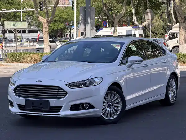 Ford Mondeo 2014