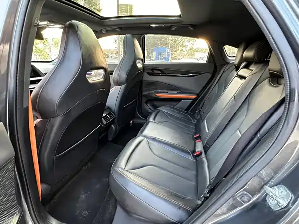 Changan UNI-V 2025