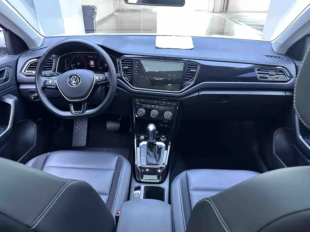 Volkswagen T-Roc 2022 — фото 20