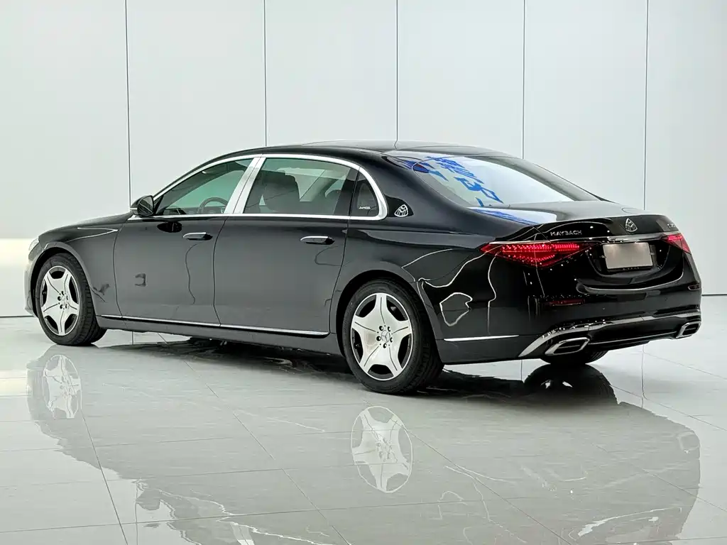 Mercedes-Benz Maybach S-Class 2023 — фото 19