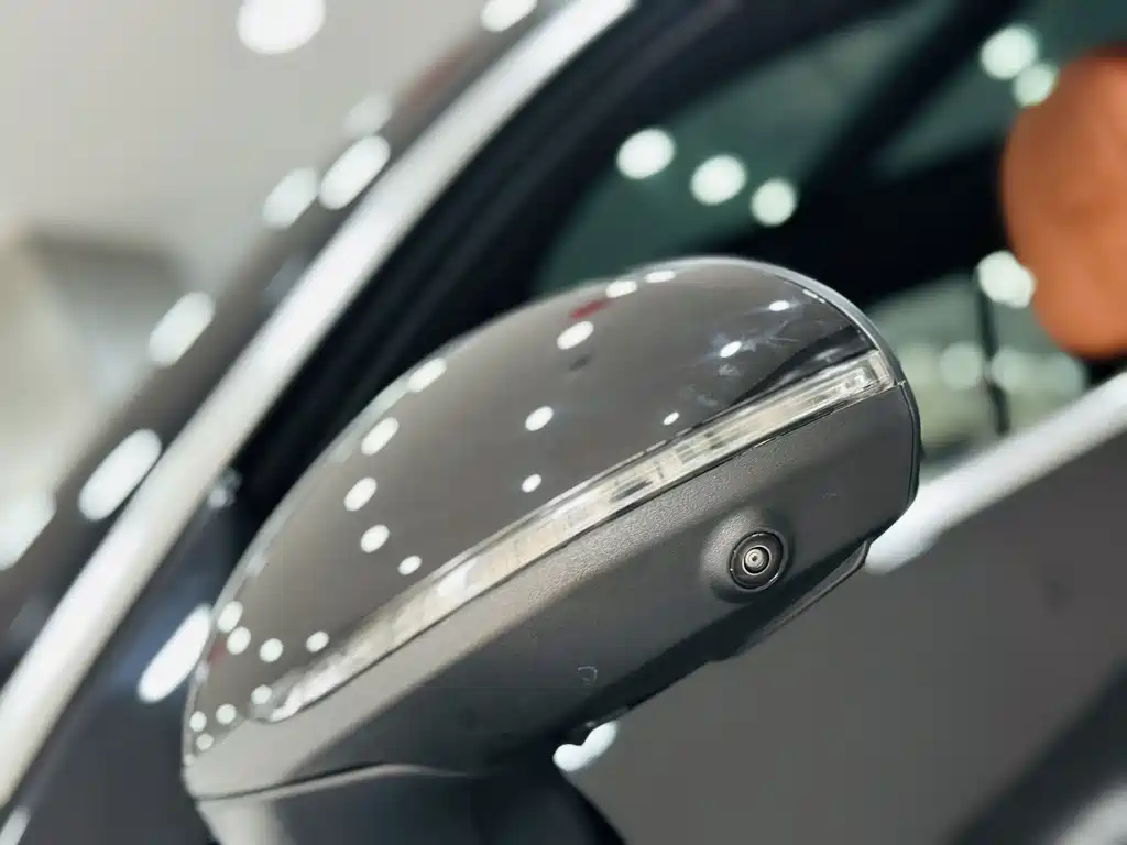 Mercedes-Benz GLC 2023 — фото 12