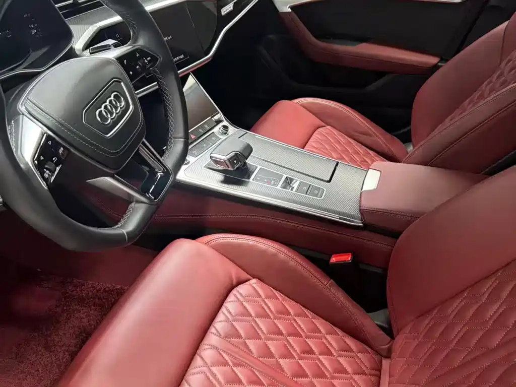 Audi A7L 2024 — фото 4