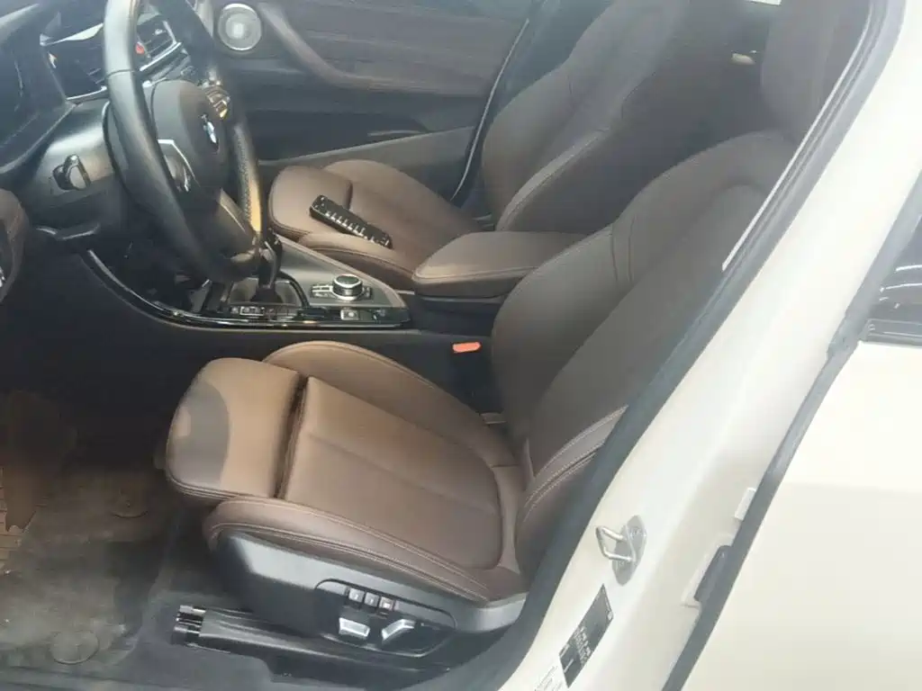 BMW X2 2021 — фото 15