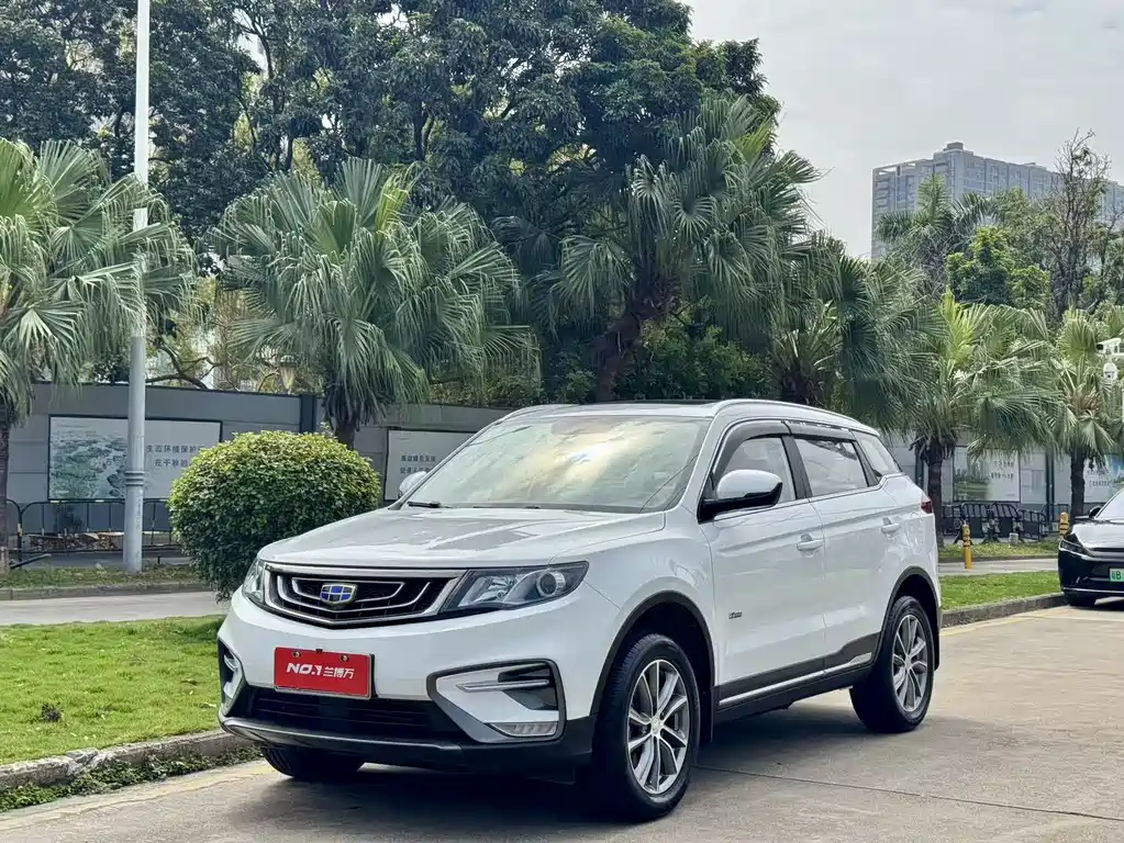 Geely Boyue 2019 — фото 1